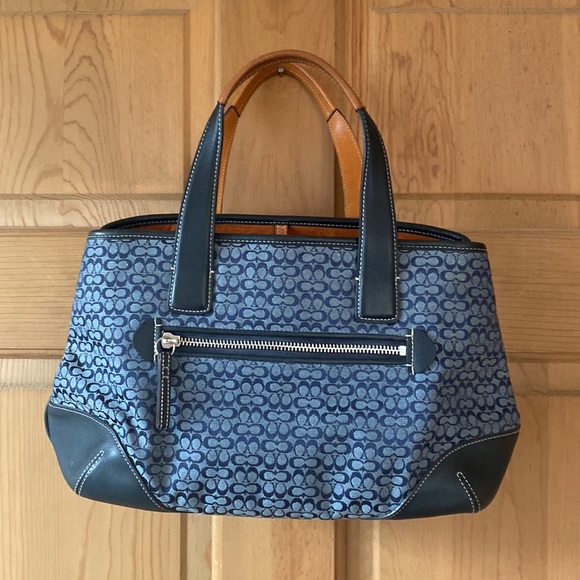 Coach Navy fabric and leather hand bag - Picture 2 of 16